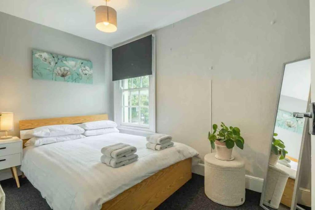Cambridge 3 Bedroom Flat With Private Parking Esterno foto