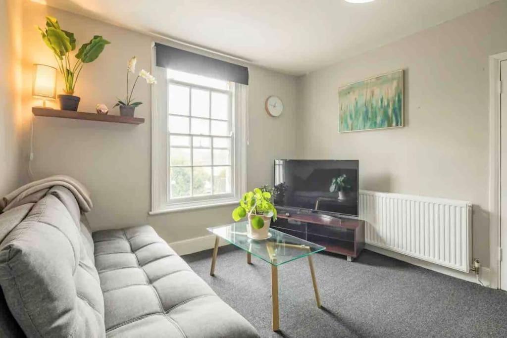 Cambridge 3 Bedroom Flat With Private Parking Esterno foto